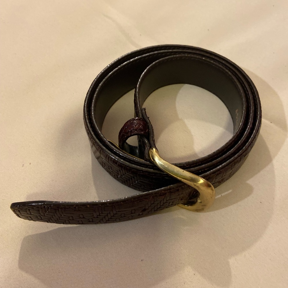 Vintage Brown Genuine Leather Belt with Gold Buckle Men’s 42” - Picture 12 of 15